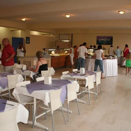 Peda Gumbet Holiday Beach 3*
