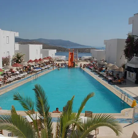 Peda Gumbet Holiday Beach 3* Bodrum