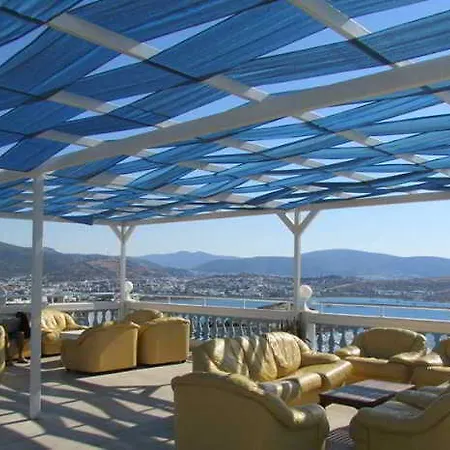 Peda Gumbet Holiday Beach Resort 3*